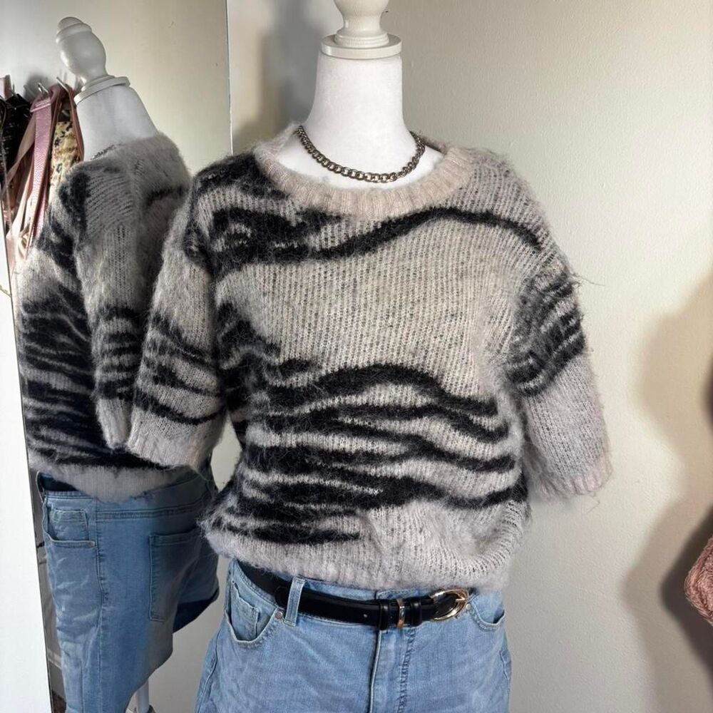 Scoop Gray Pumice Wave Print Fuzzy Knit Sweater | Size XL | NWT